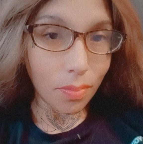 Meet your Posher, Clarissa - Picture 1 of 1